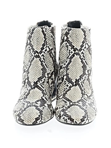 Kenneth Cole REACTION Ankle Boots (view 2)