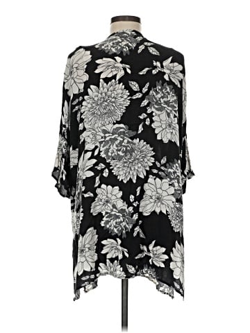 Tres Bien U.S.A. Kimono (view 2)