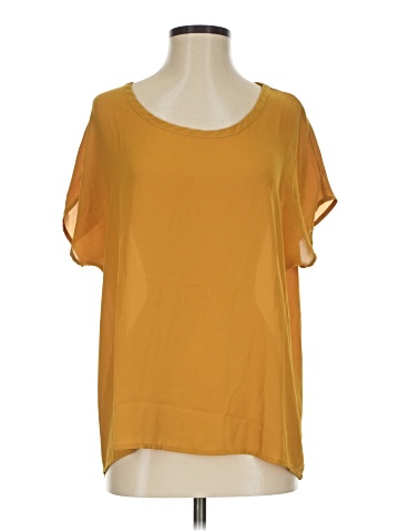 Everleigh Short Sleeve Blouse (view 1)