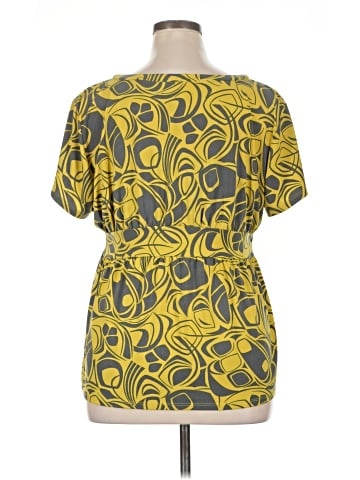 Chadwicks Short Sleeve Blouse (view 2)