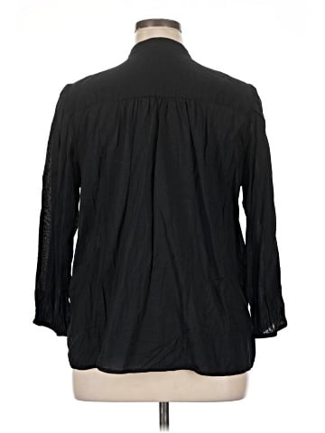 Gap 3/4 Sleeve Button-Down Shirt (view 2)