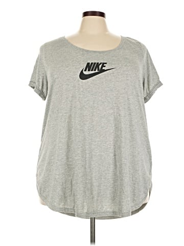 Nike Short Sleeve T-Shirt (view 1)