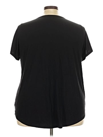 Torrid Short Sleeve T-Shirt (view 2)