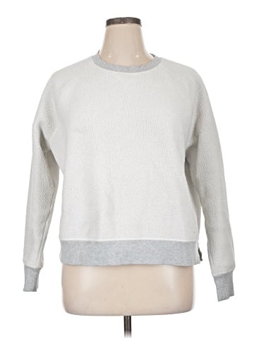 Vineyard Vines Pullover Sweater (view 1)