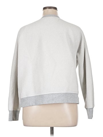 Vineyard Vines Pullover Sweater (view 2)