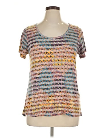 Lularoe Short Sleeve T-Shirt (view 1)