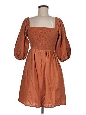 Billabong 3/4 Sleeve Top (view 1)