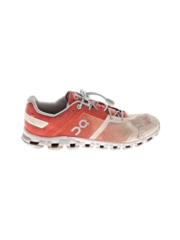 On Cloud Sneakers (view 1)