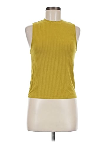 American Eagle Outfitters Sleeveless T-Shirt (view 1)