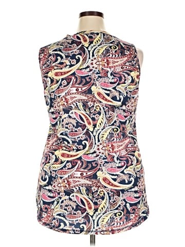 Hount Sleeveless T-Shirt (view 2)