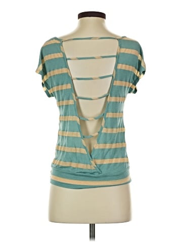 Threads Short Sleeve Top (view 2)