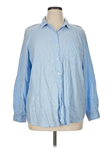 Universal Thread Long Sleeve Button-Down Shirt (view 1)