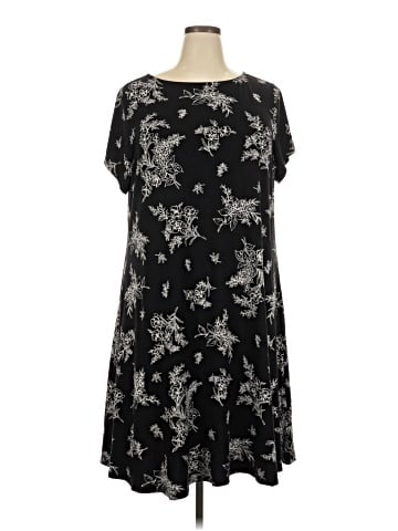Old Navy Casual Dress (view 1)
