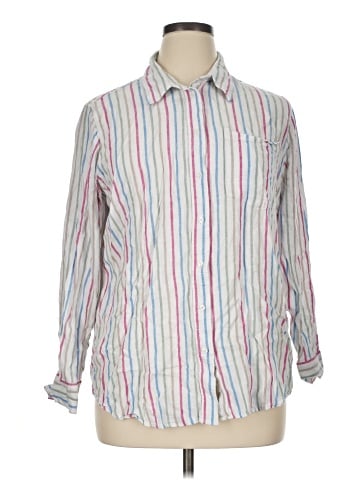 Gap Long Sleeve Button-Down Shirt (view 1)