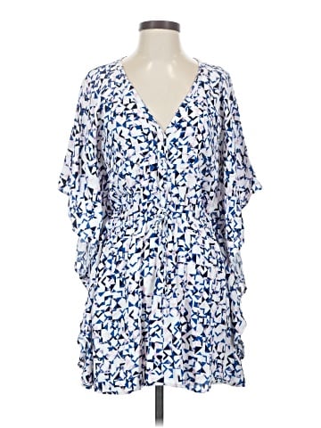 Cupcakes & Cashmere Casual Dress (view 1)