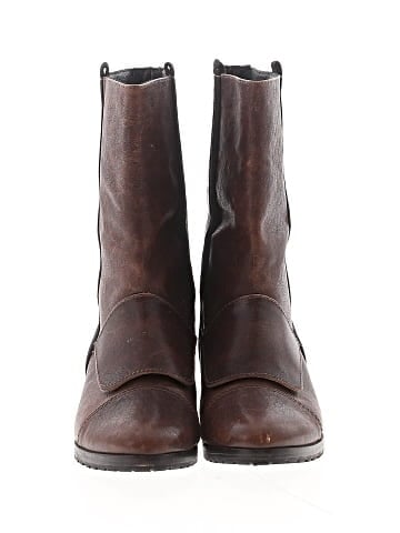 Elizabeth and James Boots (view 2)