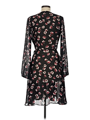 Lark & Ro Casual Dress (view 2)
