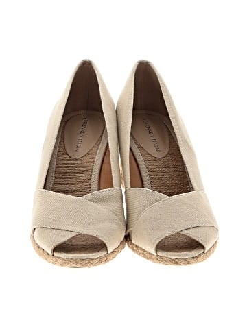 Adrienne Vittadini Wedges (view 2)