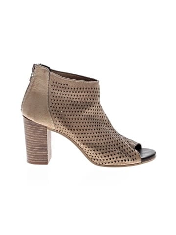 Kenneth Cole REACTION Ankle Boots (view 1)
