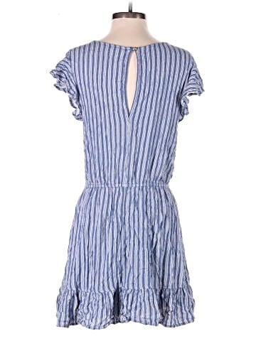 American Eagle Outfitters Casual Dress (view 2)