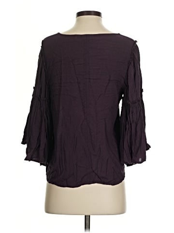 Hinge 3/4 Sleeve Blouse (view 2)