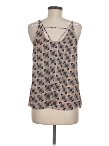 Trouve Sleeveless Blouse (view 2)