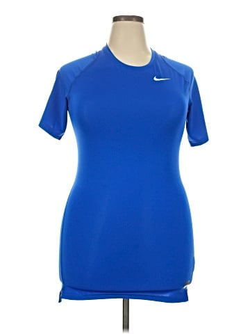 Nike Active T-Shirt (view 1)