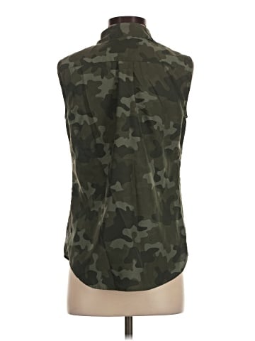 Eddie Bauer Sleeveless Button-Down Shirt (view 2)