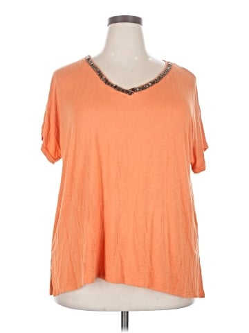 Avenue Short Sleeve T-Shirt (view 1)