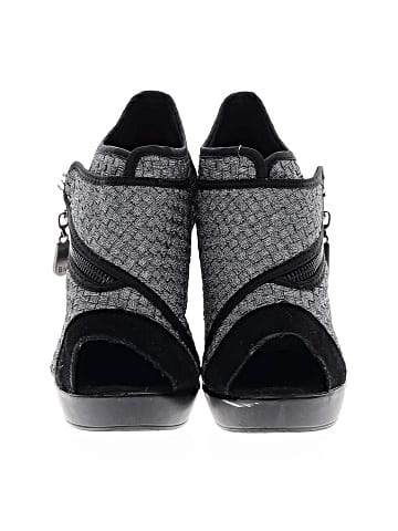 Bernie Mev Heels (view 2)