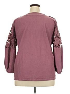Unbranded 3/4 Sleeve T-Shirt (view 2)