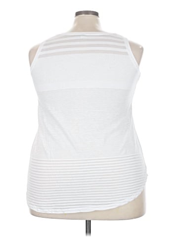 Avenue Sleeveless Top (view 2)