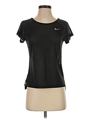 Nike Active T-Shirt (view 1)
