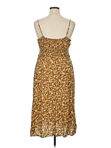 Old Navy Casual Dress (view 2)