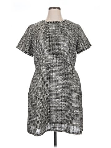 Solitaire Casual Dress (view 1)