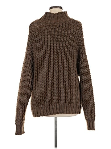 Universal Thread Turtleneck Sweater (view 2)