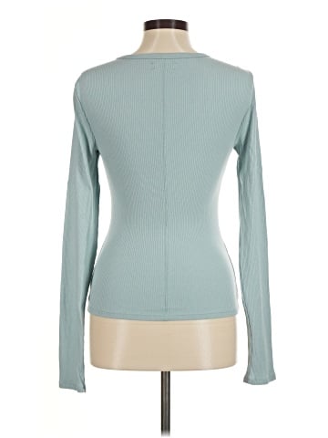 Gap Long Sleeve T-Shirt (view 2)