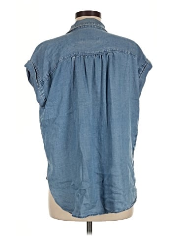 Ann Taylor LOFT Sleeveless Button-Down Shirt (view 2)