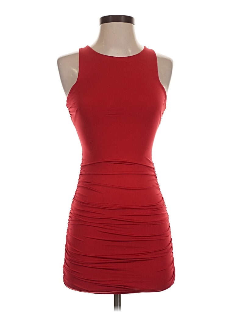 Lucy In The Sky Cocktail Dress - Bodycon: Red Solid Pattern Dresses - Used - Size X-Small