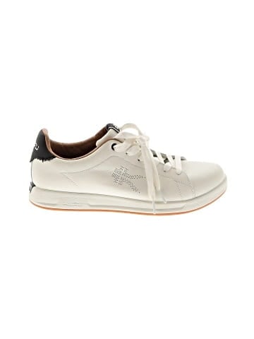 Kuru Sneakers (view 1)