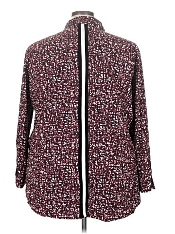 Lyssé Long Sleeve Button-Down Shirt (view 2)