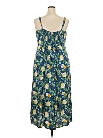 Old Navy Casual Dress (view 2)