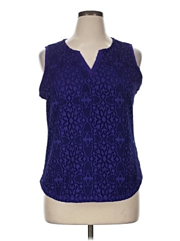 Liz Claiborne Sleeveless T-Shirt (view 1)