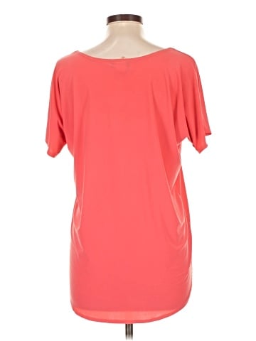 Star Vixen Short Sleeve Top (view 2)