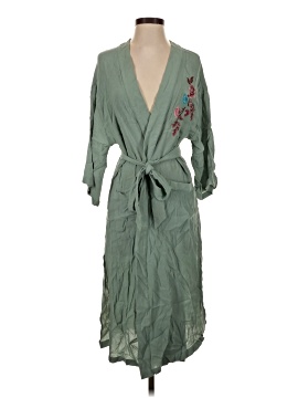 Xhilaration Kimono
