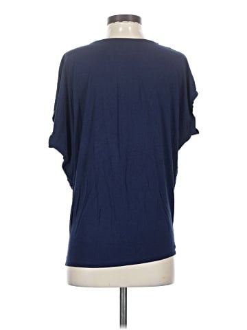 Venus Short Sleeve T-Shirt (view 2)