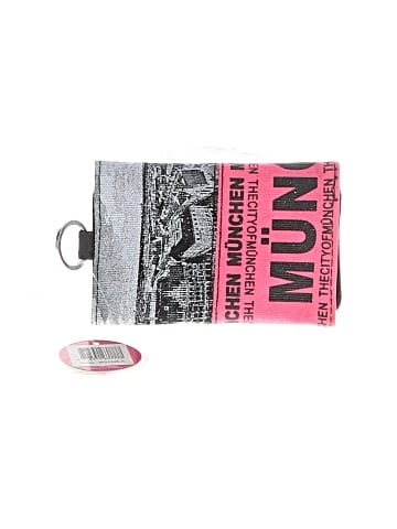 Robin Ruth Coin Purse (view 1)