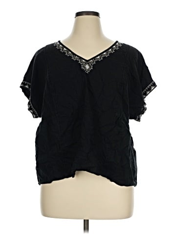 Sonoma Goods for Life Short Sleeve Blouse (view 1)