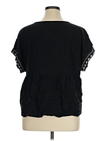 Sonoma Goods for Life Short Sleeve Blouse (view 2)