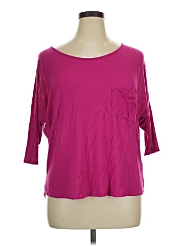 Bongo 3/4 Sleeve Top (view 1)